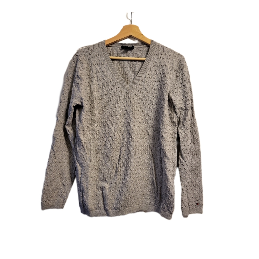 Tommy Hilfiger sweater